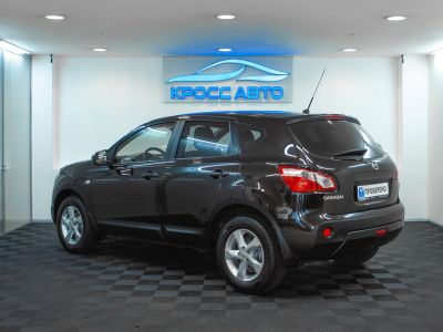 Nissan Qashqai, 2.0 л, CVT, 2011 фото 6