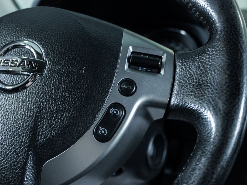 Nissan Qashqai, 2.0 л, Вариатор, 2011 фото 10