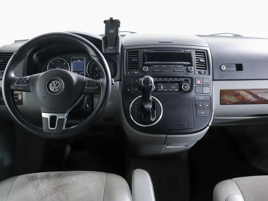 Volkswagen Multivan, 2.0 л, Робот, 2013 фото 9