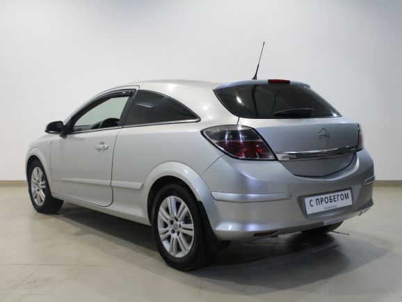 Opel Astra, 1.8 л, АТ, 2010 фото 6