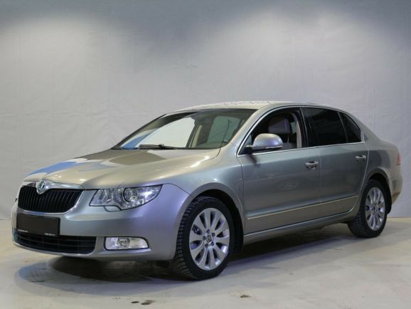 Skoda Superb, 1.8 л, Робот, 2011 фото 3