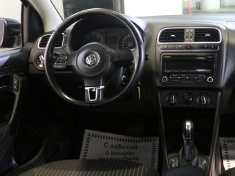 Volkswagen Polo, 1.6 л, АКПП, 2012 фото 2