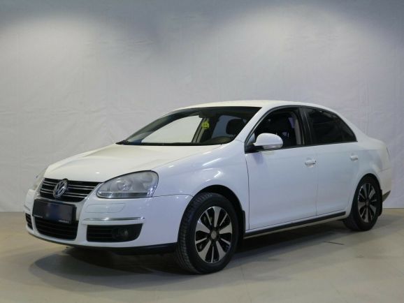 Volkswagen Jetta, 1.6 л, Робот, 2009 фото 3