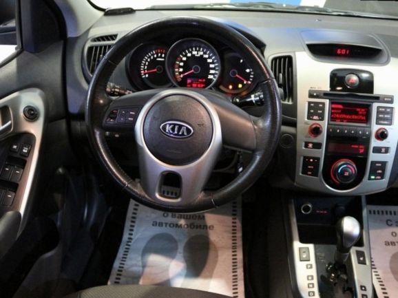 Kia Cerato, 1.6 л, АТ, 2010 фото 2