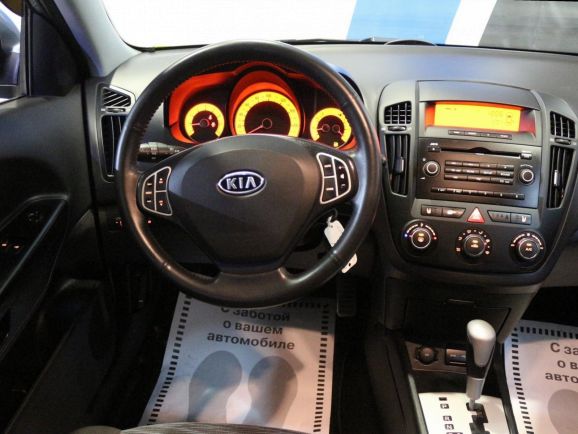 Kia Ceed, 1.6 л, АТ, 2010 фото 2