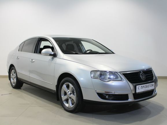 Volkswagen Passat, 2.0 л, Робот, 2008 фото 4