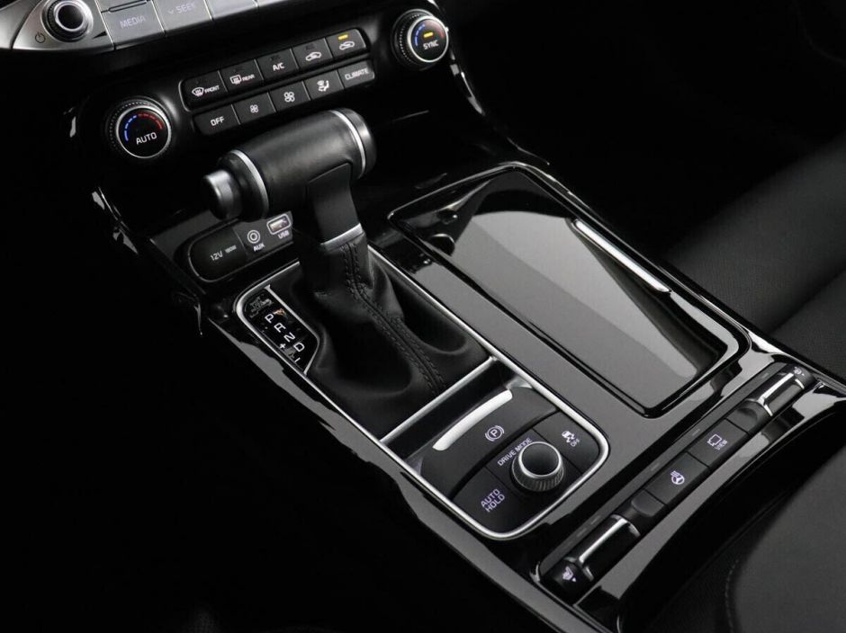 Kia Stinger, 2.0 л, АТ, 2019 фото 12