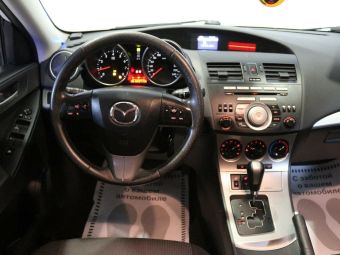 Mazda 3, 1.6 л, АКПП, 2010 фото 2