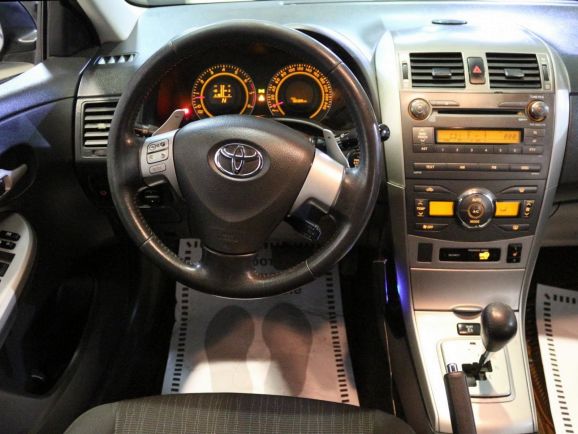 Toyota Corolla, 1.6 л, АТ, 2009 фото 2
