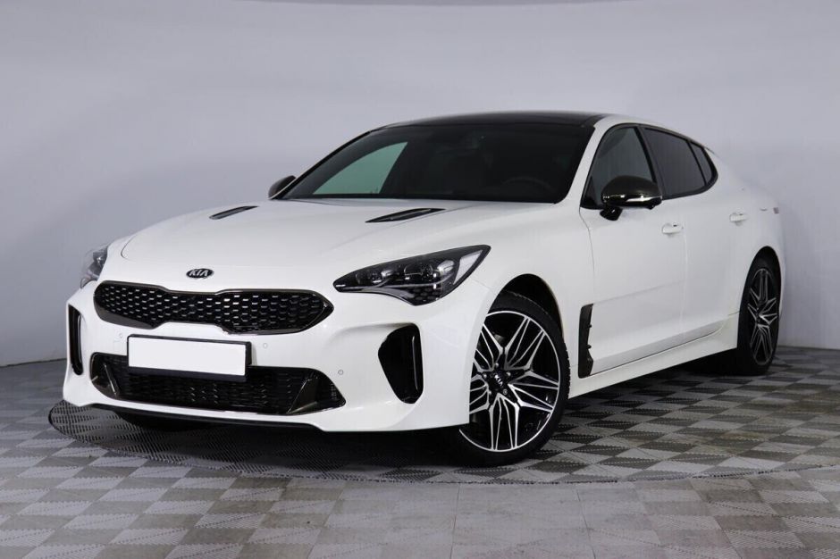 Kia Stinger, 2.0 л, АТ, 2021 фото 3