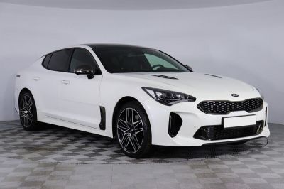 Kia Stinger, 2.0 л, АКПП, 2021 фото 5