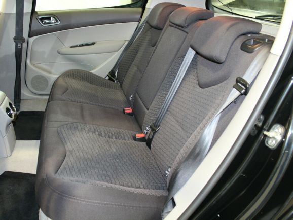 Peugeot 308, 1.6 л, АТ, 2011 фото 7