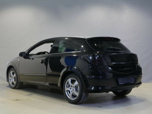 Opel Astra, 1.8 л, АТ, 2010 фото 6