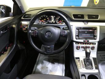 Volkswagen Passat, 1.4 л, РКПП, 2011 фото 2