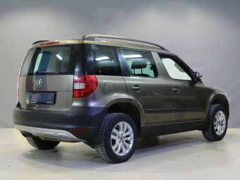 Skoda Yeti, 1.2 л, РКПП, 2011 фото 5