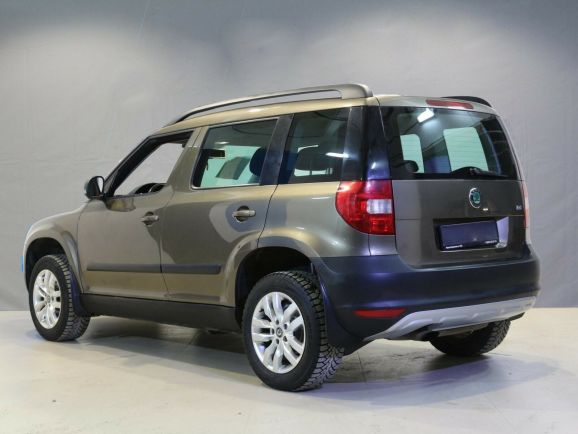 Skoda Yeti, 1.2 л, Робот, 2011 фото 6