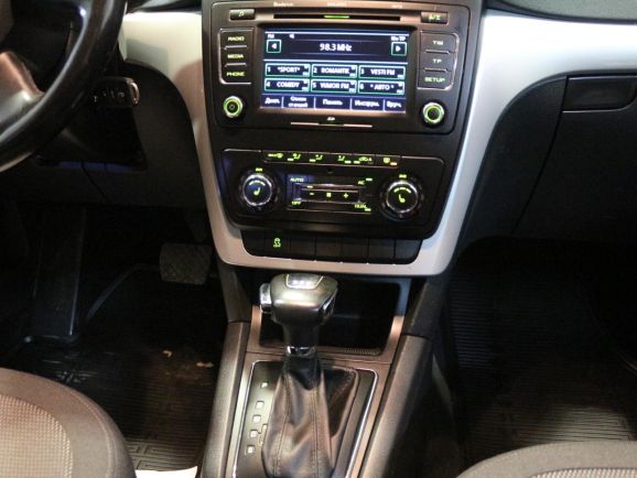 Skoda Yeti, 1.2 л, Робот, 2011 фото 1