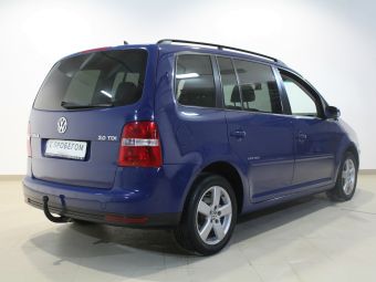 Volkswagen Touran, 2.0 л, РКПП, 2010 фото 5