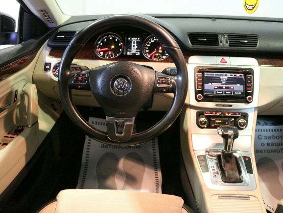 Volkswagen Passat CC, 1.8 л, Робот, 2009 фото 2