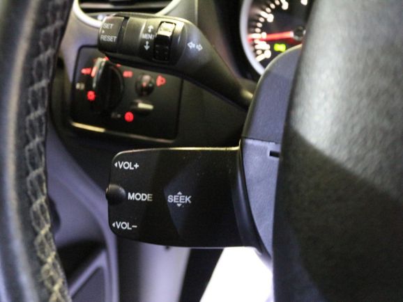 Ford Focus, 1.8 л, МТ, 2010 фото 1