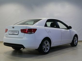 Kia Cerato, 1.6 л, АКПП, 2011 фото 4