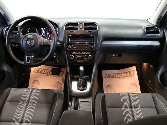 Volkswagen Golf, 1.4 л, Робот, 2011 фото 2