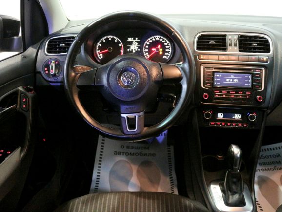 Volkswagen Polo Highline, 1.6 л, АТ, 2015 фото 9