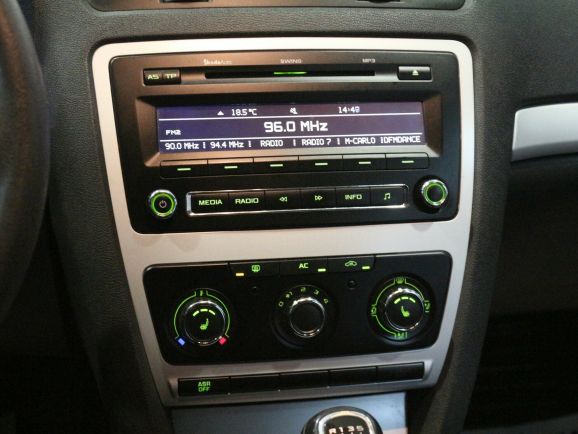 Skoda Octavia, 1.8 л, МТ, 2013 фото 10