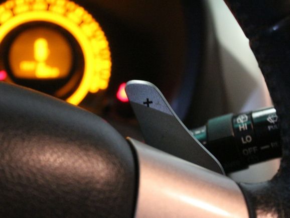 Toyota Auris, 1.6 л, Робот, 2007 фото 12