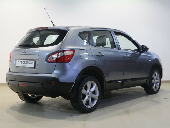 Nissan Qashqai, 2.0 л, Вариатор, 2013 фото 5