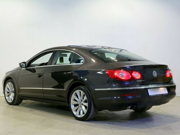 Volkswagen Passat CC, 1.8 л, Робот, 2010 фото 6