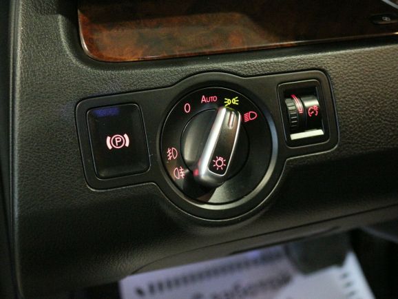 Volkswagen Passat CC, 1.8 л, Робот, 2010 фото 1