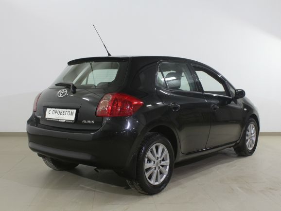 Toyota Auris, 1.6 л, Робот, 2009 фото 5