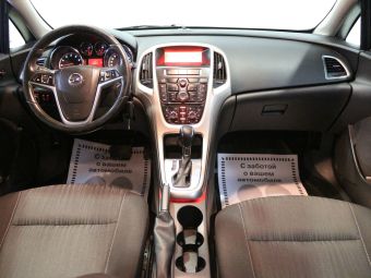 Opel Astra, 1.6 л, АКПП, 2012 фото 7