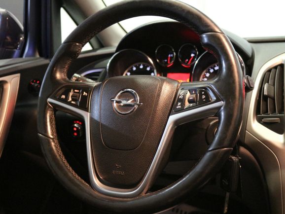 Opel Astra, 1.6 л, АТ, 2012 фото 10