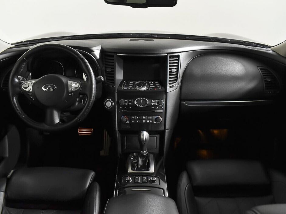 Infiniti FX, 3.7 л, АТ, 2010 фото 9