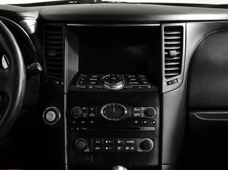 Infiniti FX, 3.7 л, АТ, 2010 фото 10