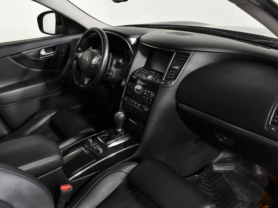 Infiniti FX, 3.7 л, АТ, 2010 фото 11