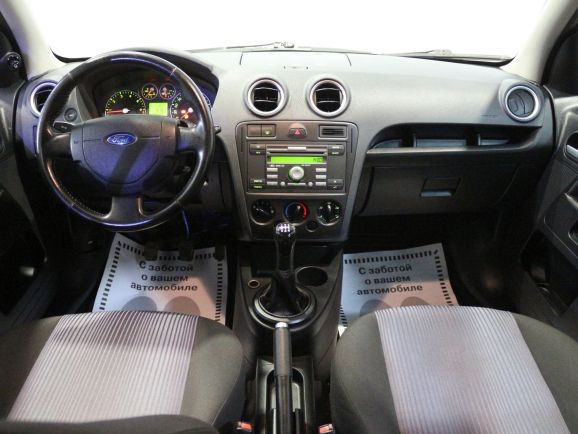 Ford Fusion Elegance, 1.6 л, МТ, 2011 фото 8