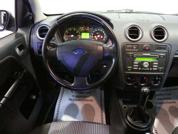 Ford Fusion Elegance, 1.6 л, МТ, 2011 фото 9