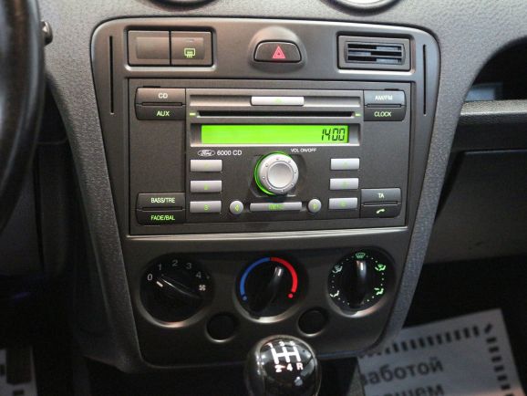 Ford Fusion Elegance, 1.6 л, МТ, 2011 фото 1