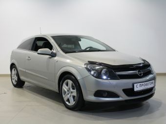 Opel Astra, 1.8 л, АКПП, 2011 фото 4