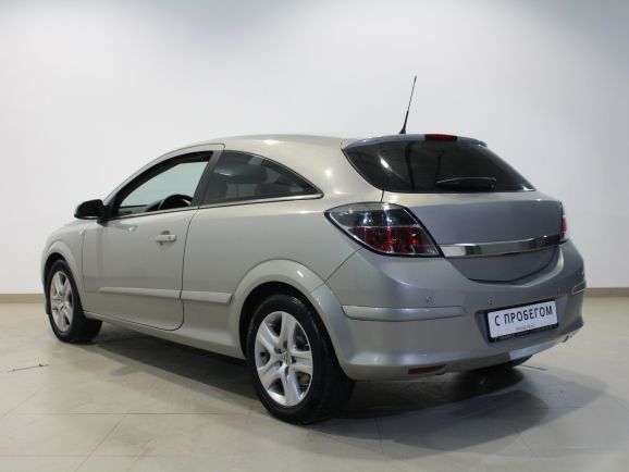Opel Astra, 1.8 л, АТ, 2011 фото 6