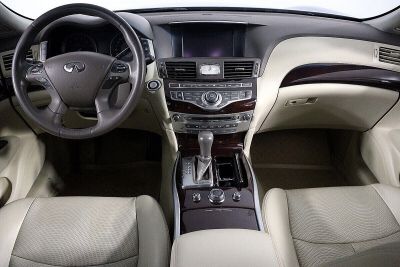 Infiniti M, 3.7 л, АКПП, 2013 фото 9