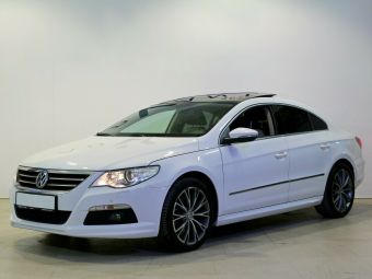 Volkswagen Passat CC Sport, 1.8 л, РКПП, 2009 фото 3