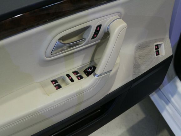 Volkswagen Passat CC Sport, 1.8 л, Робот, 2009 фото 20