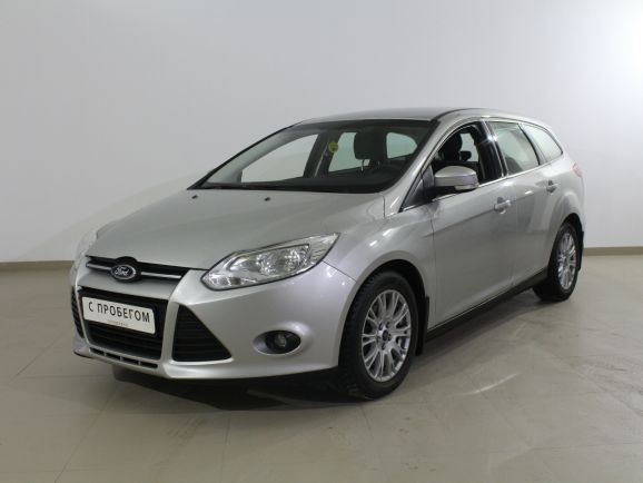 Ford Focus Titanium, 1.6 л, Робот, 2014 фото 3