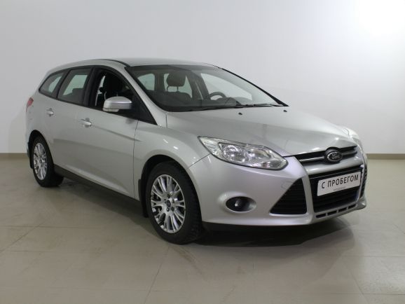 Ford Focus Titanium, 1.6 л, Робот, 2014 фото 4