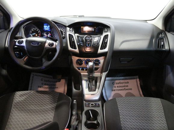 Ford Focus Titanium, 1.6 л, Робот, 2014 фото 8