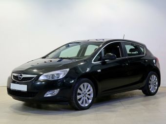 Opel Astra, 1.4 л, АКПП, 2011 фото 3